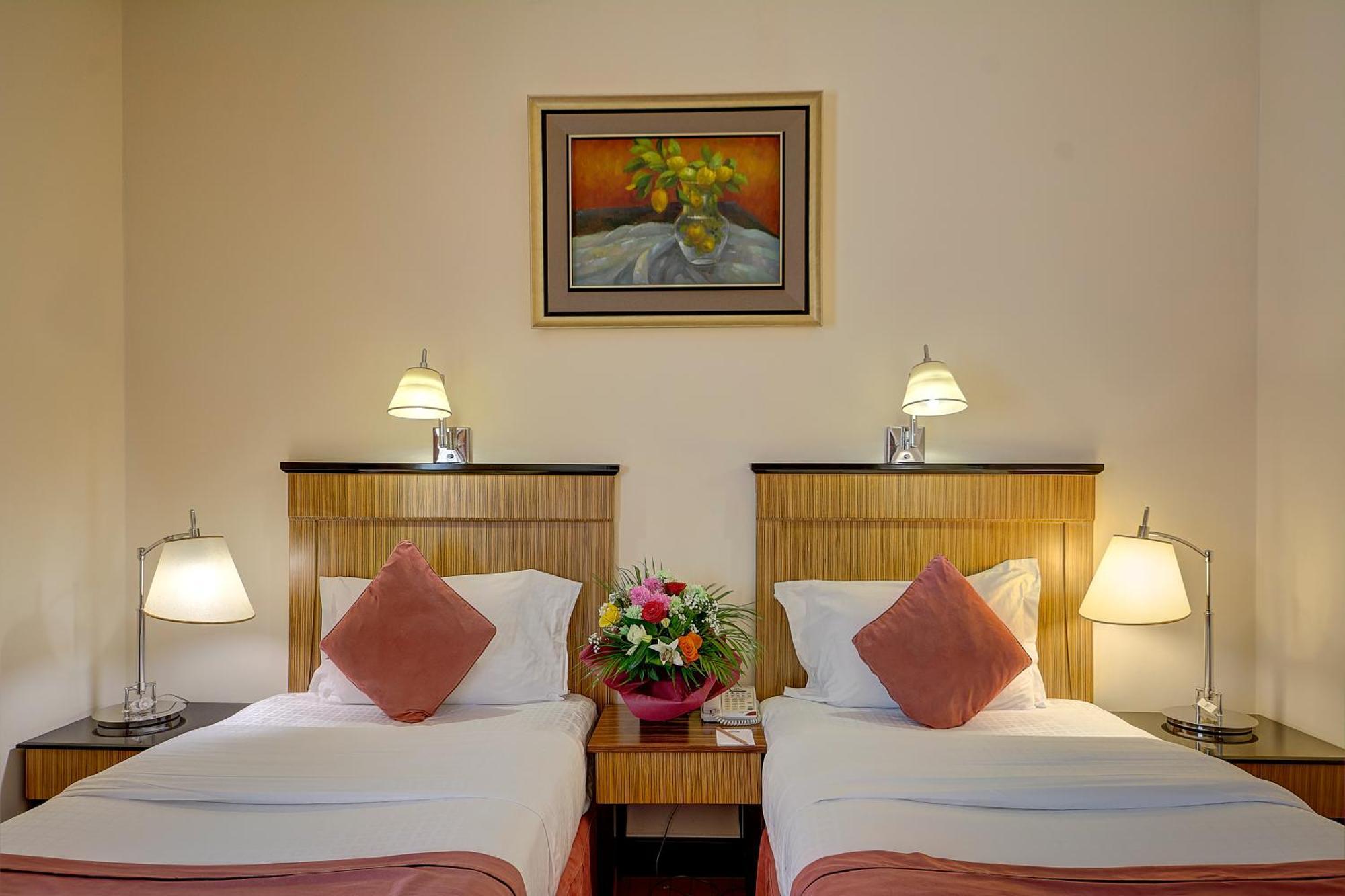 Rayan Hotel Corniche シャルジャ エクステリア 写真